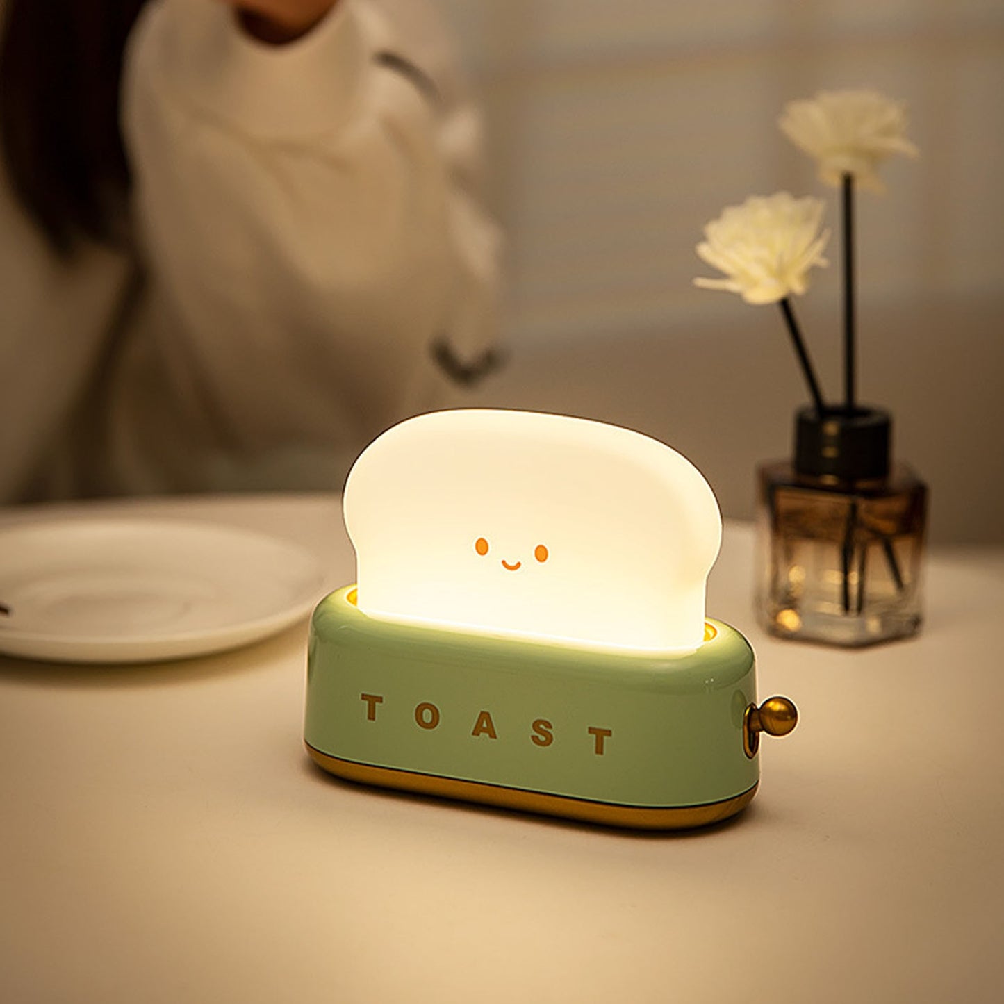 Brød Toast Night Light