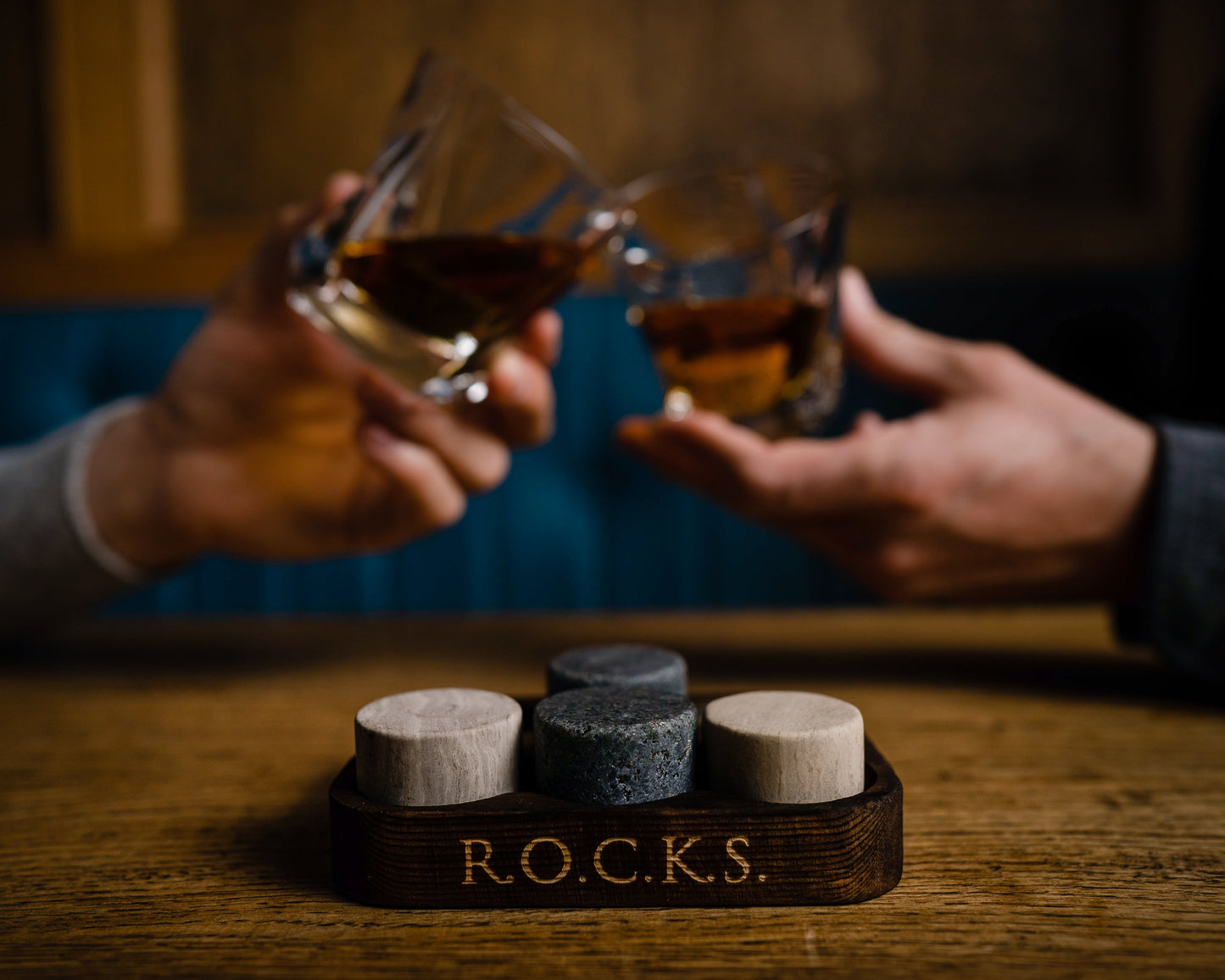 The Gentleman's Essentials - Whisky Stones &amp; Grooming Kit Gavesæt