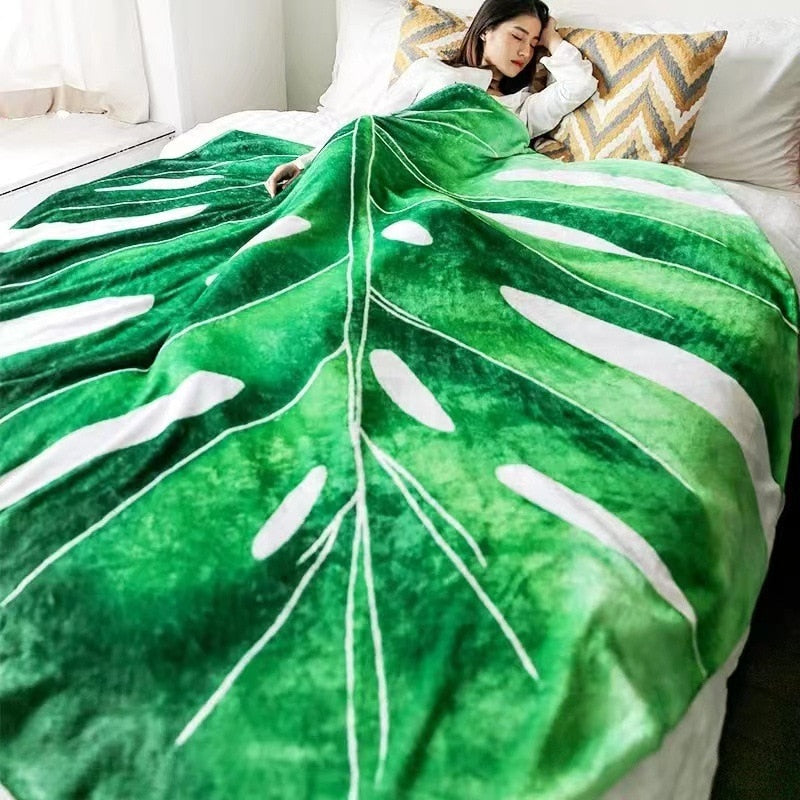 Super Soft Printed Giant Leaves Throw Blanket